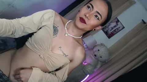 asian_ulysses online show from May 5, 12:00 pm