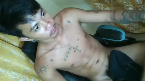 angello abayon online show from January 16, 12:25 pm