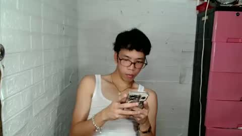 EIZE online show from March 16, 5:44 am