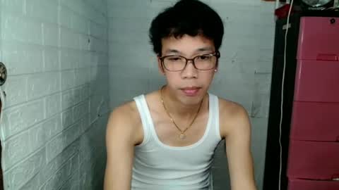 EIZE online show from March 16, 4:37 am