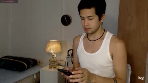 Snapshot of asiancumguyx chatting on October 12, 11:03 am Orlando online show from October 12, 11:03 am