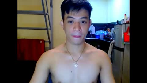 asiandreamboyx online show from April 7, 2:13 am