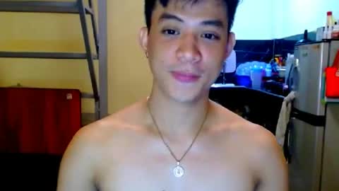 asiandreamboyx online show from June 16, 4:44 pm