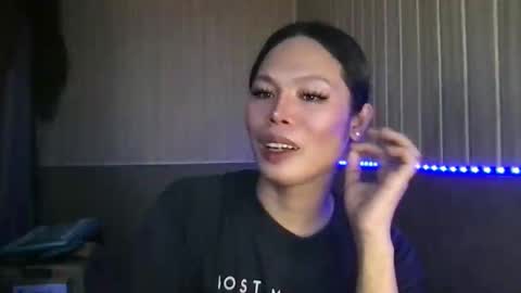asianflirty_maicaxx online show from April 29, 8:30 am