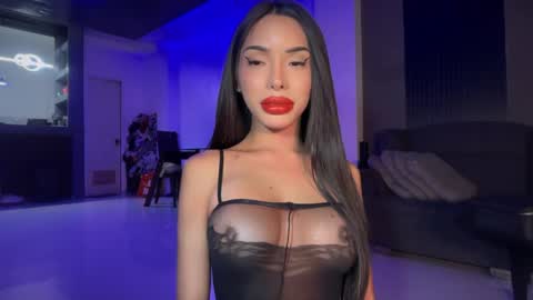 asianhugecockcindy online show from April 28, 2:27 am
