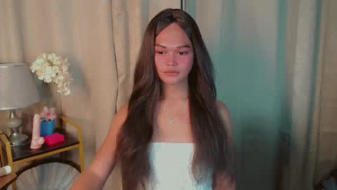 Kianna online show from November 29, 6:15 pm