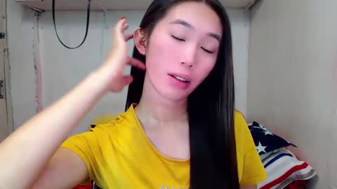 J A D E online show from January 3, 9:58 am