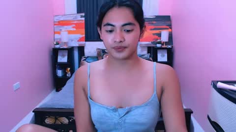 asianverstwink online show from May 12, 1:47 am