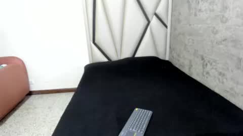 asizaa online show from June 22, 3:08 pm