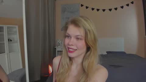 Sasha online show from December 16, 5:25 am