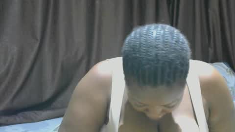 assplaybuttom online show from November 13, 2:42 pm