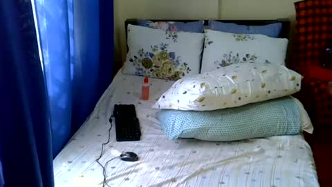assybaby online show from June 14, 7:54 am