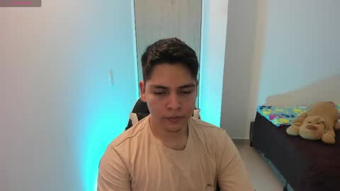 Asta Kuno online show from April 28, 2:27 am