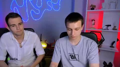 astren online show from July 4, 12:31 pm