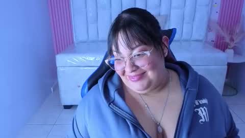 astrid1_s online show from March 12, 3:21 am