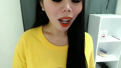 asuna_charming online show from April 27, 8:45 am