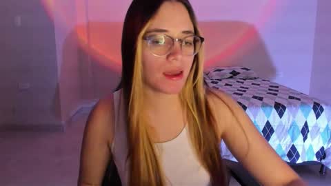 atenas online show from September 20, 9:45 am