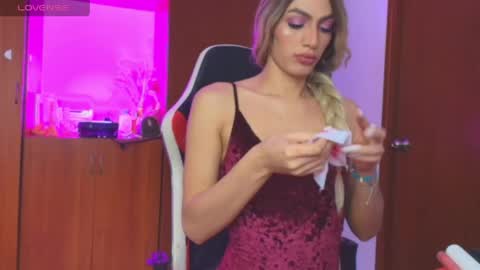 atenea_fit online show from May 6, 4:13 pm