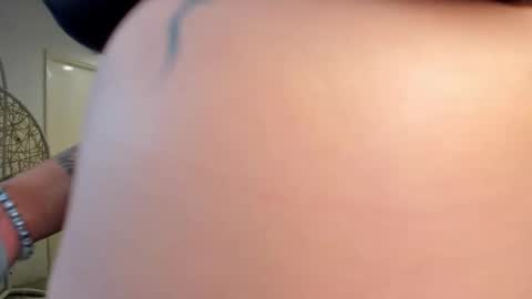 Atennea Diiossa online show from October 21, 11:37 am