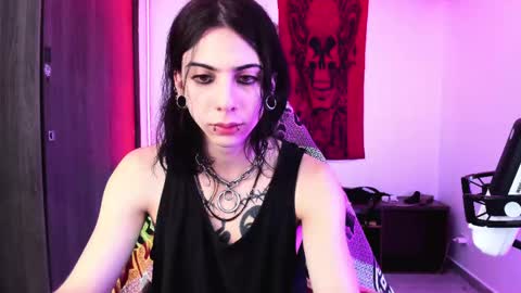 athenauwu online show from May 6, 5:57 am