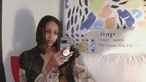 AtirahCali online show from December 19, 8:48 pm