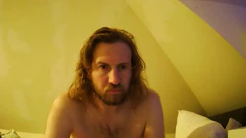 atypicallysexy online show from May 19, 8:10 am