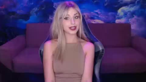 Aubrey online show from September 22, 11:09 pm