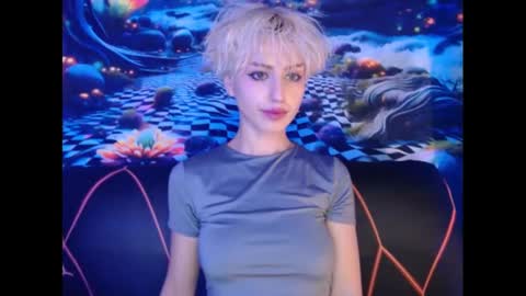 Aubrey online show from December 11, 8:15 am