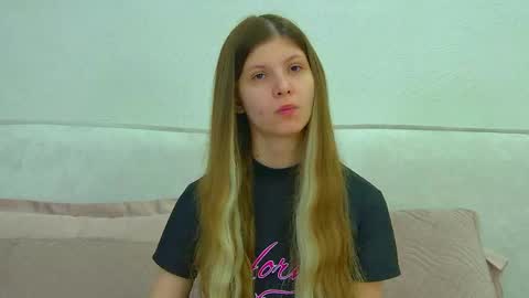 Audrey online show from May 1, 6:29 am