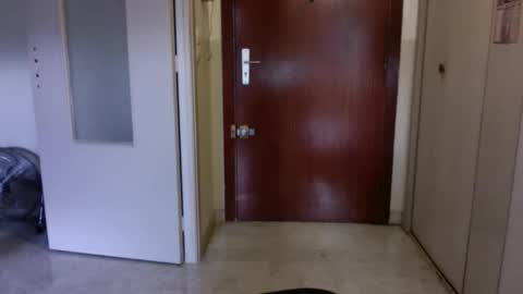 auguste688483 online show from February 14, 9:23 am