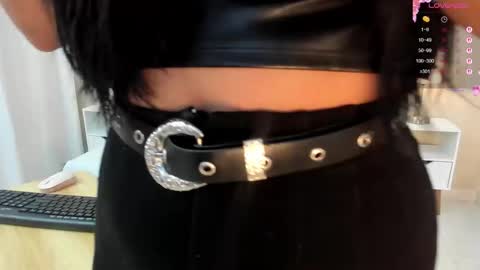 Aura sanders online show from September 26, 12:13 pm