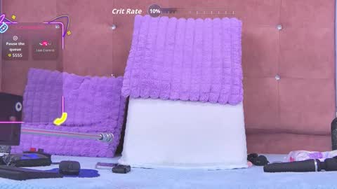 Aura online show from February 13, 7:39 pm