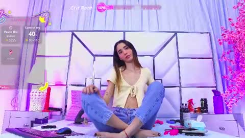 Aura online show from June 30, 7:01 pm