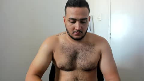 aurelio_pryce online show from August 1, 8:21 pm
