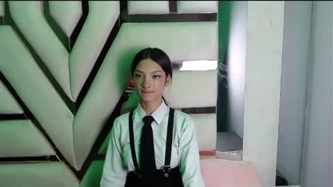 aurora online show from February 6, 5:48 pm