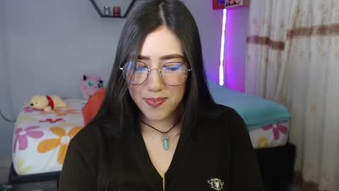 Aurora  online show from February 18, 11:19 pm