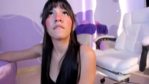 auroracute2 online show from November 28, 2:02 pm