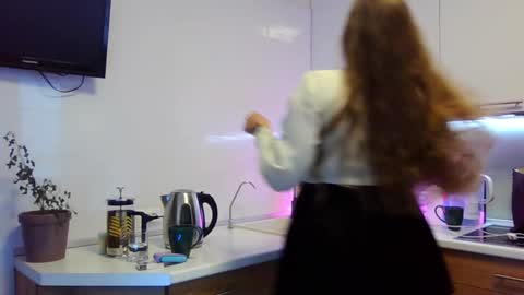 Aurore Harris online show from January 8, 7:45 am