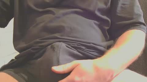 ausman2222223 online show from May 7, 3:57 am