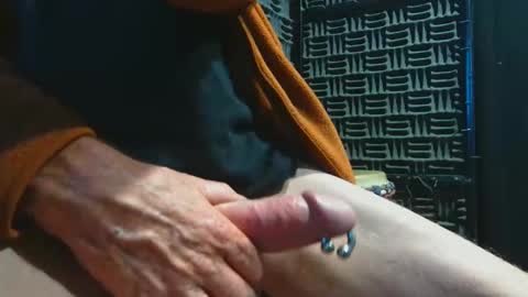 aussieraz online show from May 1, 9:36 am