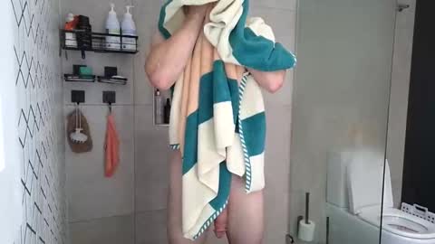 Nick online show from October 8, 11:10 pm