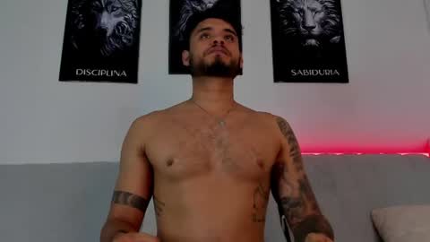 AustinTorres  online show from June 21, 12:28 am