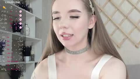 Snapshot of auto_baby chatting on October 8, 11:05 am Dasha online show from October 8, 11:05 am