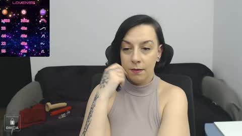 AutumnOpal online show from May 1, 10:37 pm