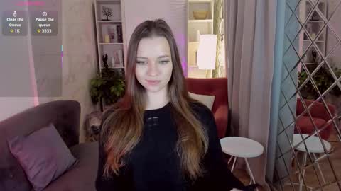 Snapshot of ava__grace chatting on October 8, 12:11 pm Ava online show from October 8, 12:11 pm