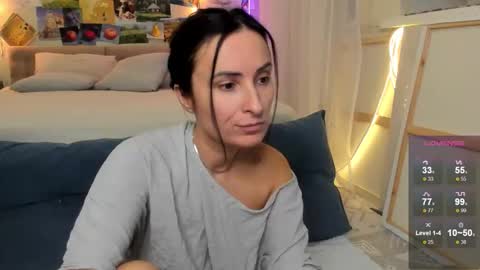 Ava online show from November 9, 4:32 pm