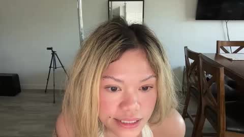 Little Ava  online show from April 30, 8:36 pm
