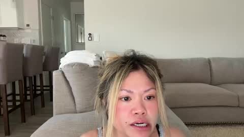 Little Ava  online show from April 27, 7:00 pm