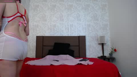 Ava  online show from May 2, 6:57 pm