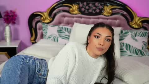 avaaaddamss online show from May 4, 4:30 am